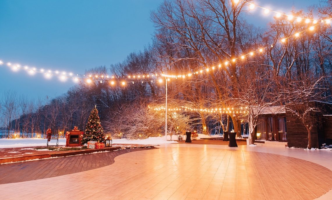 Locatiile TreeHouse - locatii de evenimente companii in aer liber in natura la padure cu piscina