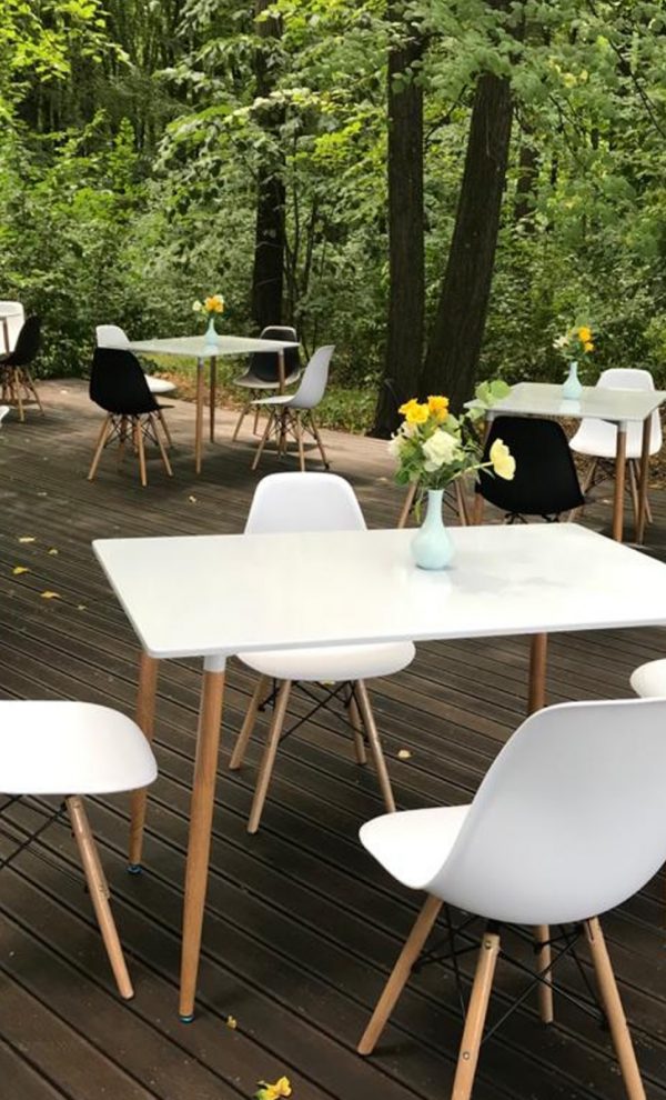 Locatiile TreeHouse - locatii de nunti in aer liber in natura - top locatii de nunta la padure-piscina