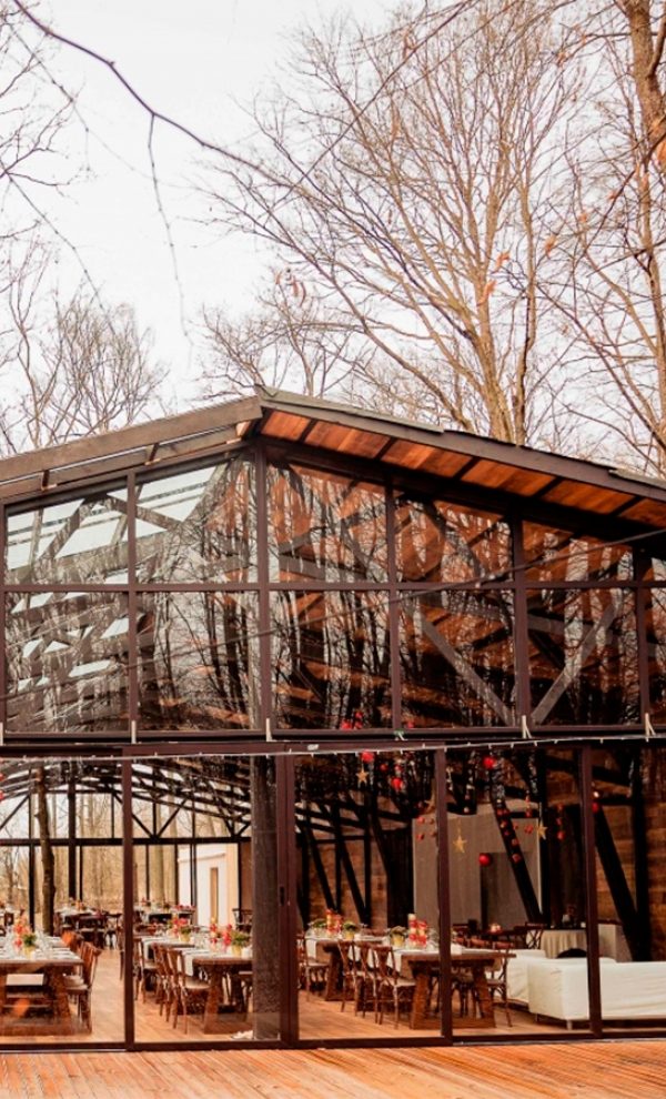 Locatiile TreeHouse - locatii de nunti in aer liber in natura - top locatii de nunta la padure-piscina