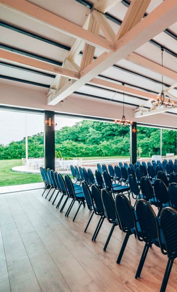 Locatiile TreeHouse - locatii de nunti in aer liber in natura - top locatii de nunta la padure-piscina