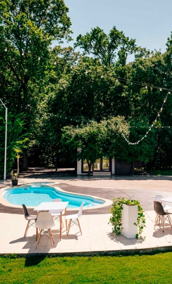 Locatiile TreeHouse - locatii de nunti in aer liber in natura - top locatii de nunta la padure-piscina