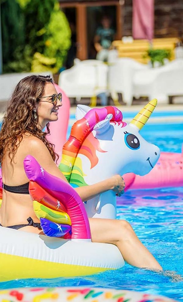 Locatiile TreeHouse - locatii de nunti in aer liber in natura - top locatii de nunta la padure-piscina