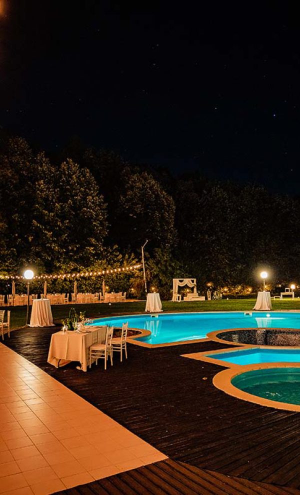 Locatiile TreeHouse - locatii de nunti in aer liber in natura - top locatii de nunta la padure-piscina