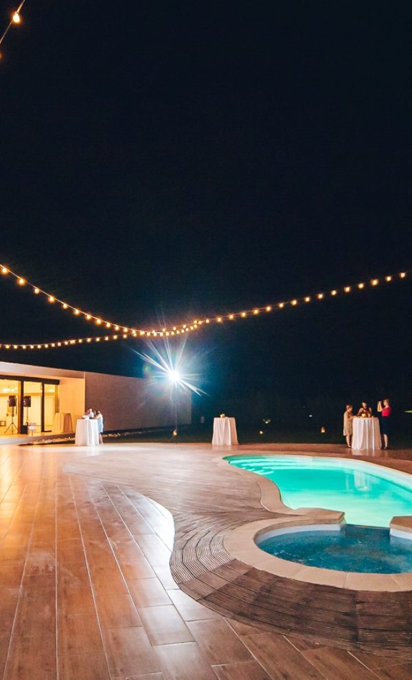 Locatiile TreeHouse - locatii de nunti in aer liber in natura - top locatii de nunta la padure-piscina