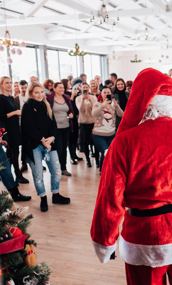 Locatiile TreeHouse - locatii de nunti in aer liber in natura - top locatii de nunta la padure-piscina