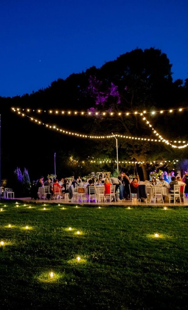 Locatiile TreeHouse - locatii de nunti in aer liber in natura - top locatii de nunta la padure-piscina