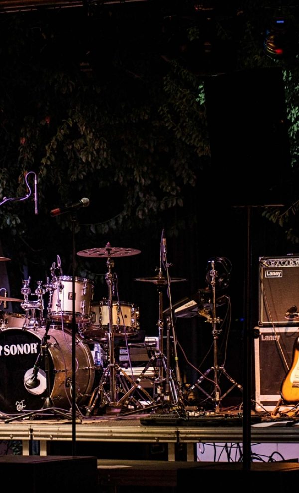 Locatiile TreeHouse - locatii de nunti in aer liber in natura - top locatii de nunta la padure-piscina