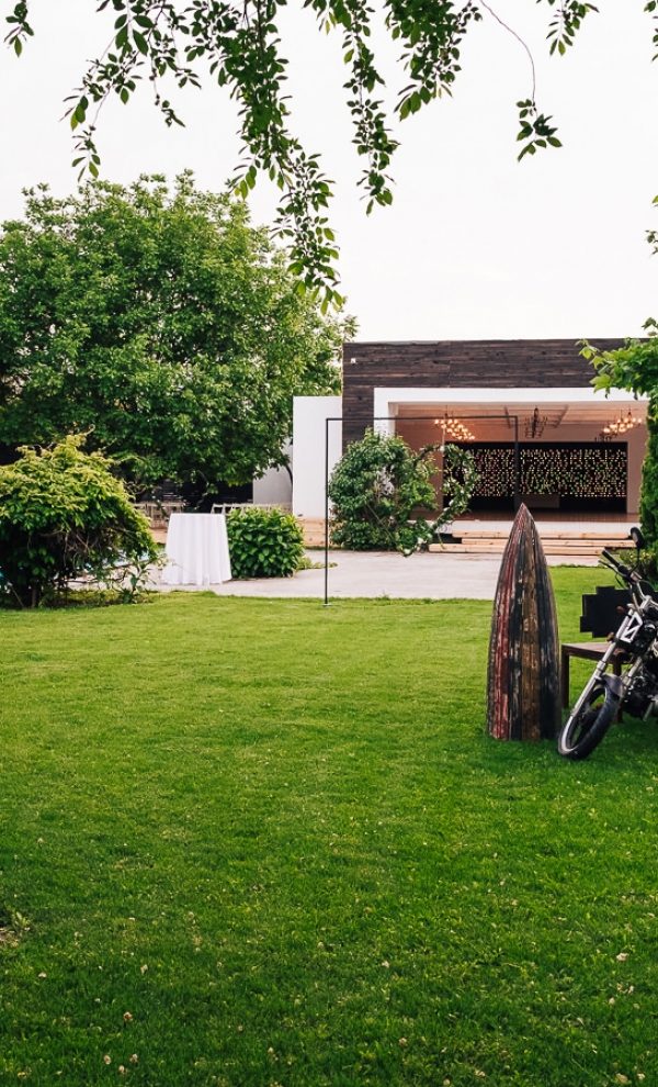 Locatiile TreeHouse - locatii de nunti in aer liber in natura - top locatii de nunta la padure-piscina