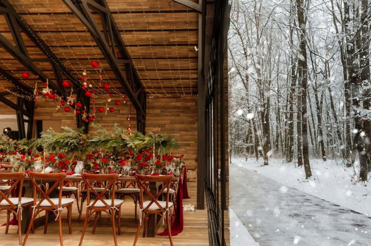 Locatiile TreeHouse - locatii de evenimente companii in aer liber in natura la padure cu piscina