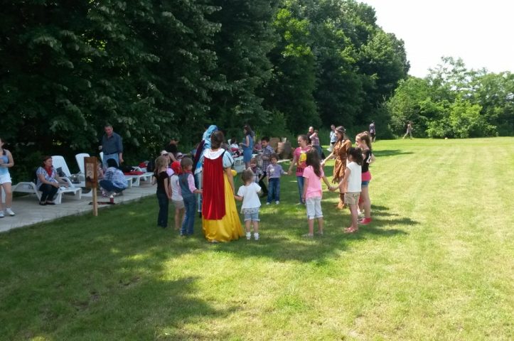 Locatiile TreeHouse - locatii de nunti in aer liber in natura - top locatii de nunta la padure-piscina