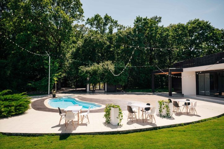 Locatiile TreeHouse - locatii de nunti in aer liber in natura - top locatii de nunta la padure-piscina