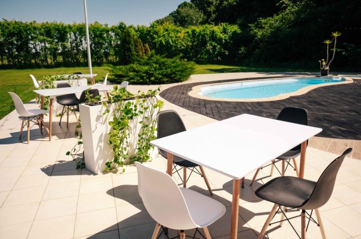 Locatiile TreeHouse - locatii de nunti in aer liber in natura - top locatii de nunta la padure-piscina