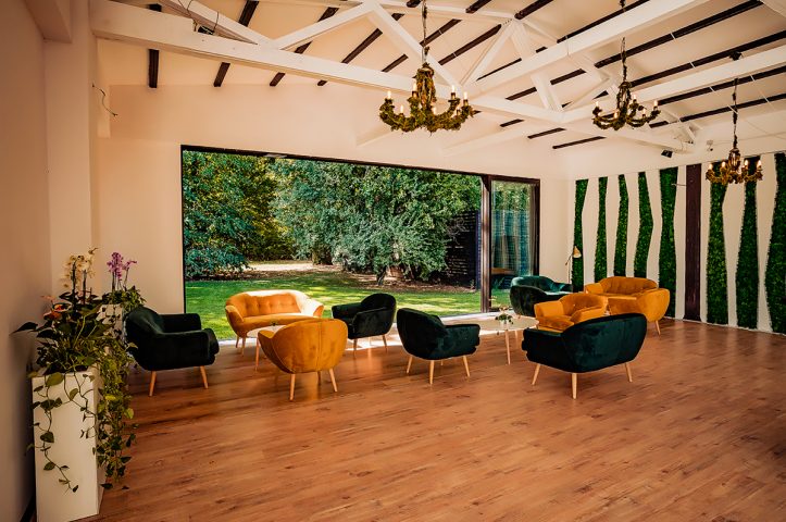 Locatiile TreeHouse - locatii de nunti in aer liber in natura - top locatii de nunta la padure-piscina