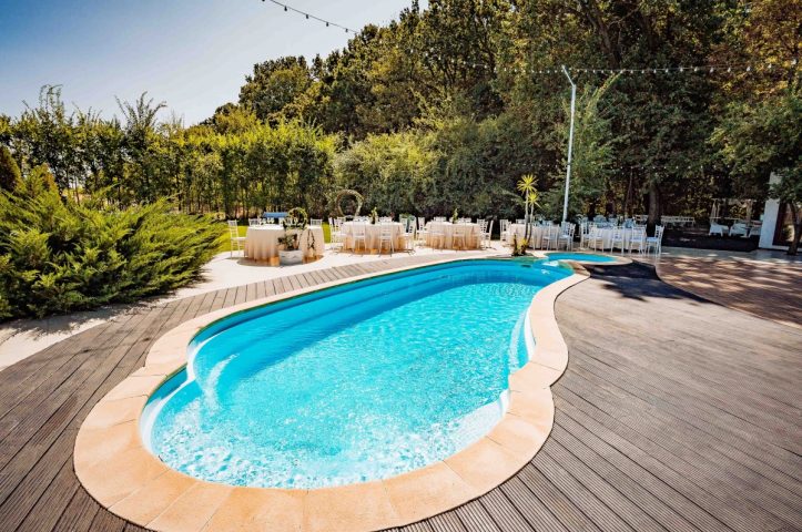 Locatiile TreeHouse - locatii de nunti in aer liber in natura - top locatii de nunta la padure-piscina