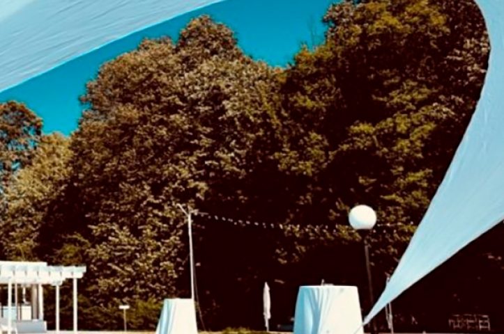 Locatiile TreeHouse - locatii de nunti in aer liber in natura - top locatii de nunta la padure-piscina