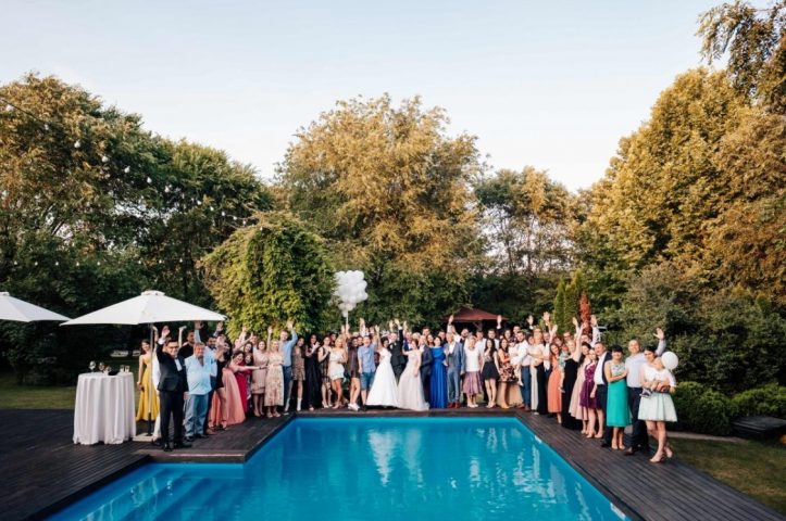 Locatiile TreeHouse - locatii de nunti in aer liber in natura - top locatii de nunta la padure-piscina