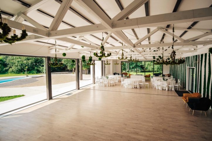 Locatiile TreeHouse - locatii de nunti in aer liber in natura - top locatii de nunta la padure-piscina