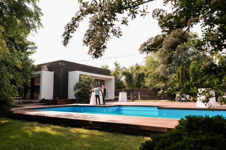 Locatiile TreeHouse - locatii de nunti in aer liber in natura - top locatii de nunta la padure-piscina