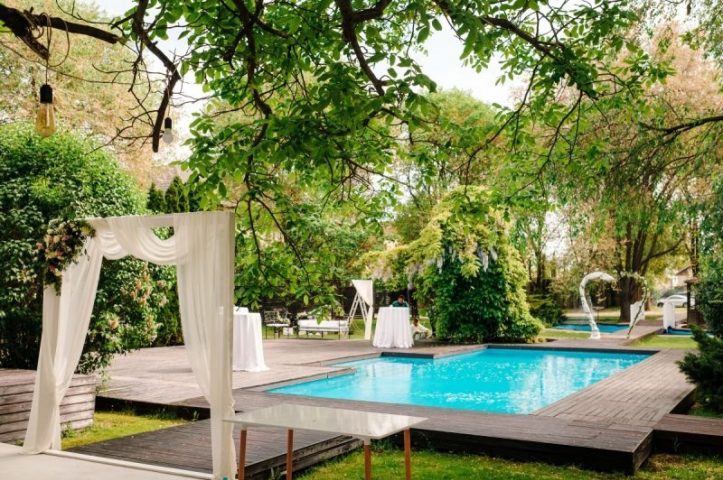 petrecere in aer liber