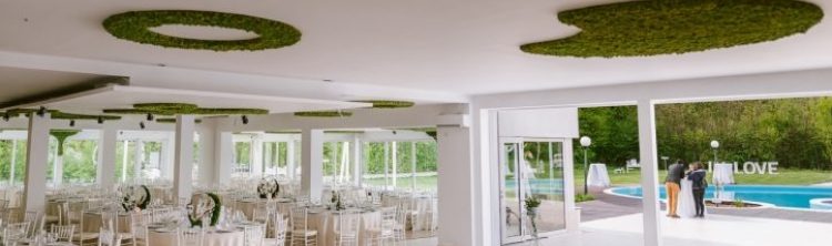 Locatiile TreeHouse - locatii de evenimente companii in aer liber in natura la padure cu piscina