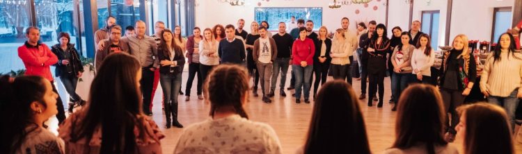 Locatiile TreeHouse - locatii de evenimente companii in aer liber in natura la padure cu piscina