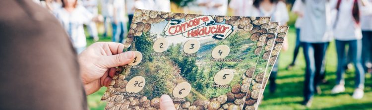 petrecere la piscina