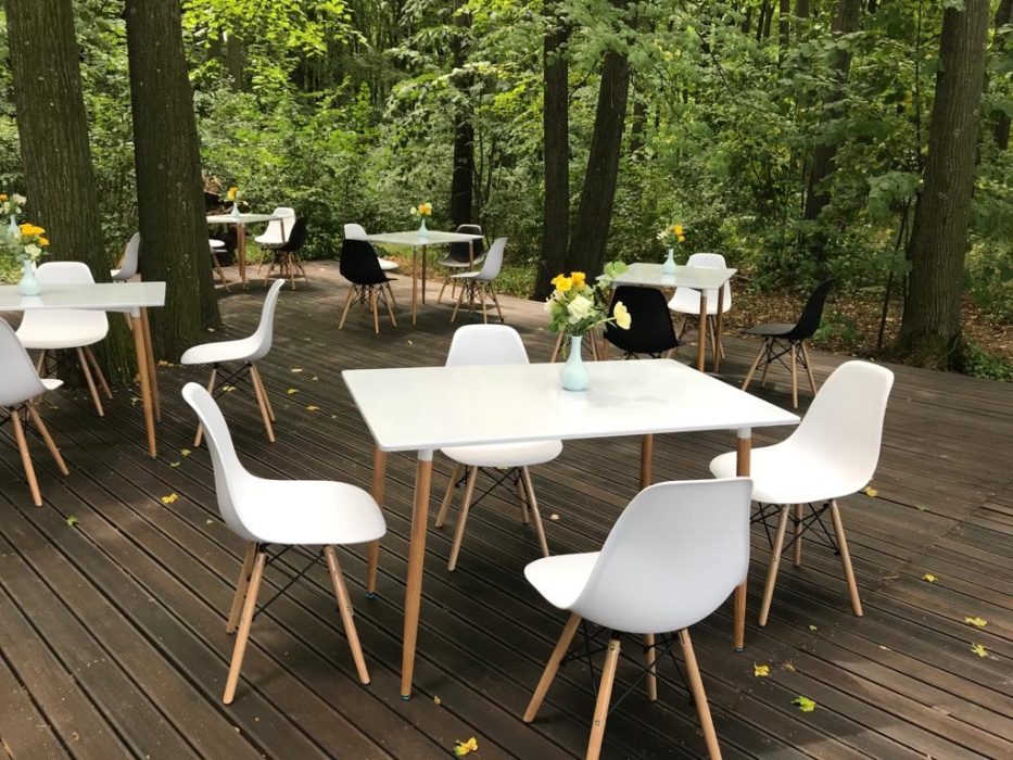 Locatiile TreeHouse - locatii de nunti in aer liber in natura - top locatii de nunta la padure-piscina