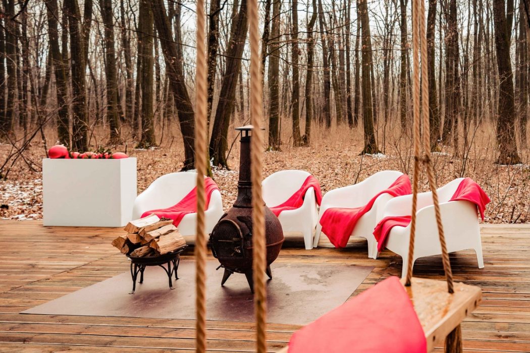 Locatiile TreeHouse - locatii de nunti in aer liber in natura - top locatii de nunta la padure-piscina