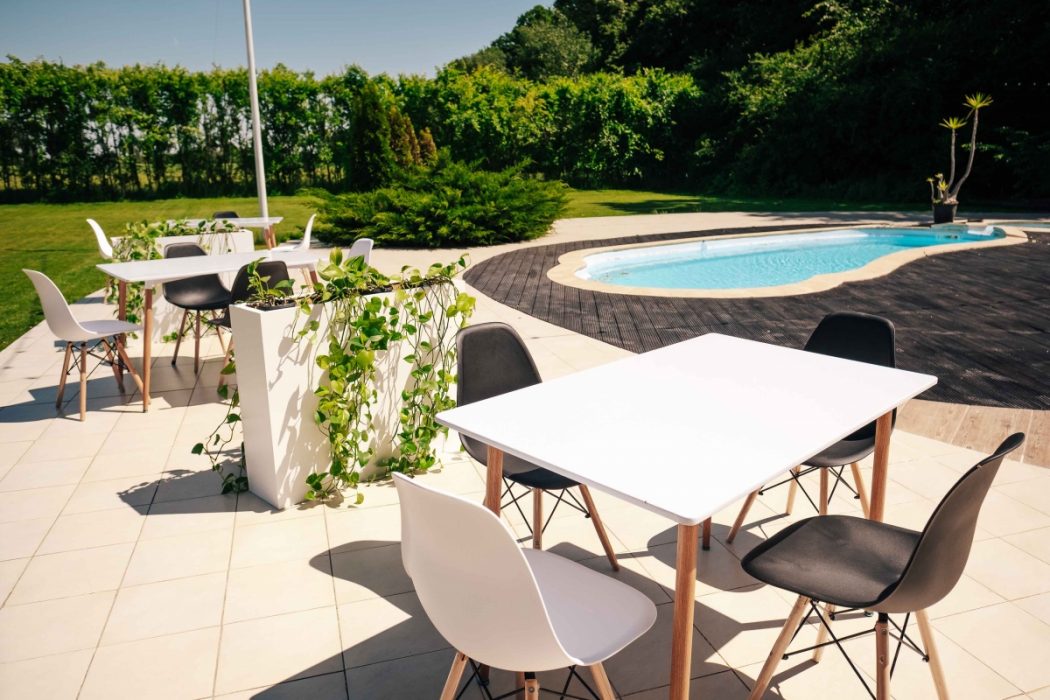 Locatiile TreeHouse - locatii de nunti in aer liber in natura - top locatii de nunta la padure-piscina