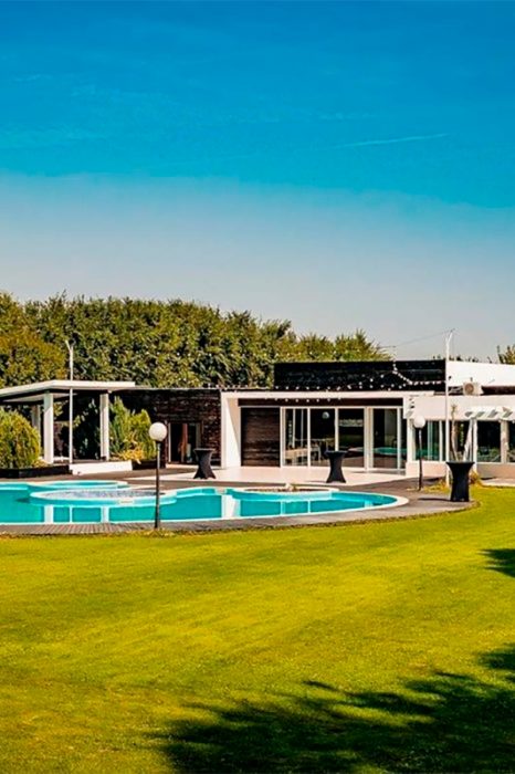 Locatiile TreeHouse - locatii de nunti in aer liber in natura - top locatii de nunta la padure-piscina