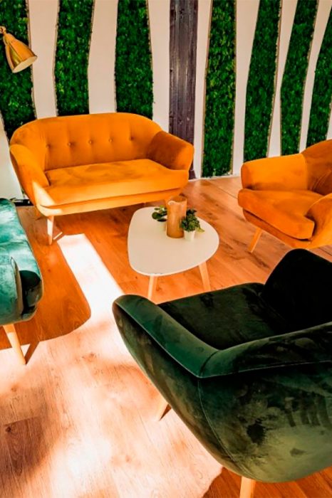 corporate in padure in natura