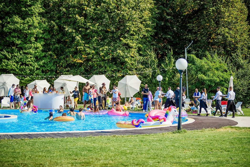 Locatiile TreeHouse - locatii de nunti in aer liber in natura - top locatii de nunta la padure-piscina