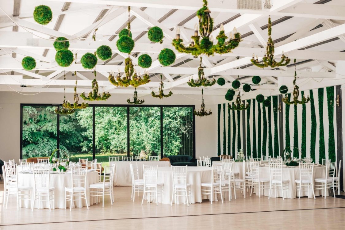 Locatiile TreeHouse - locatii de nunti in aer liber in natura - top locatii de nunta la padure-piscina